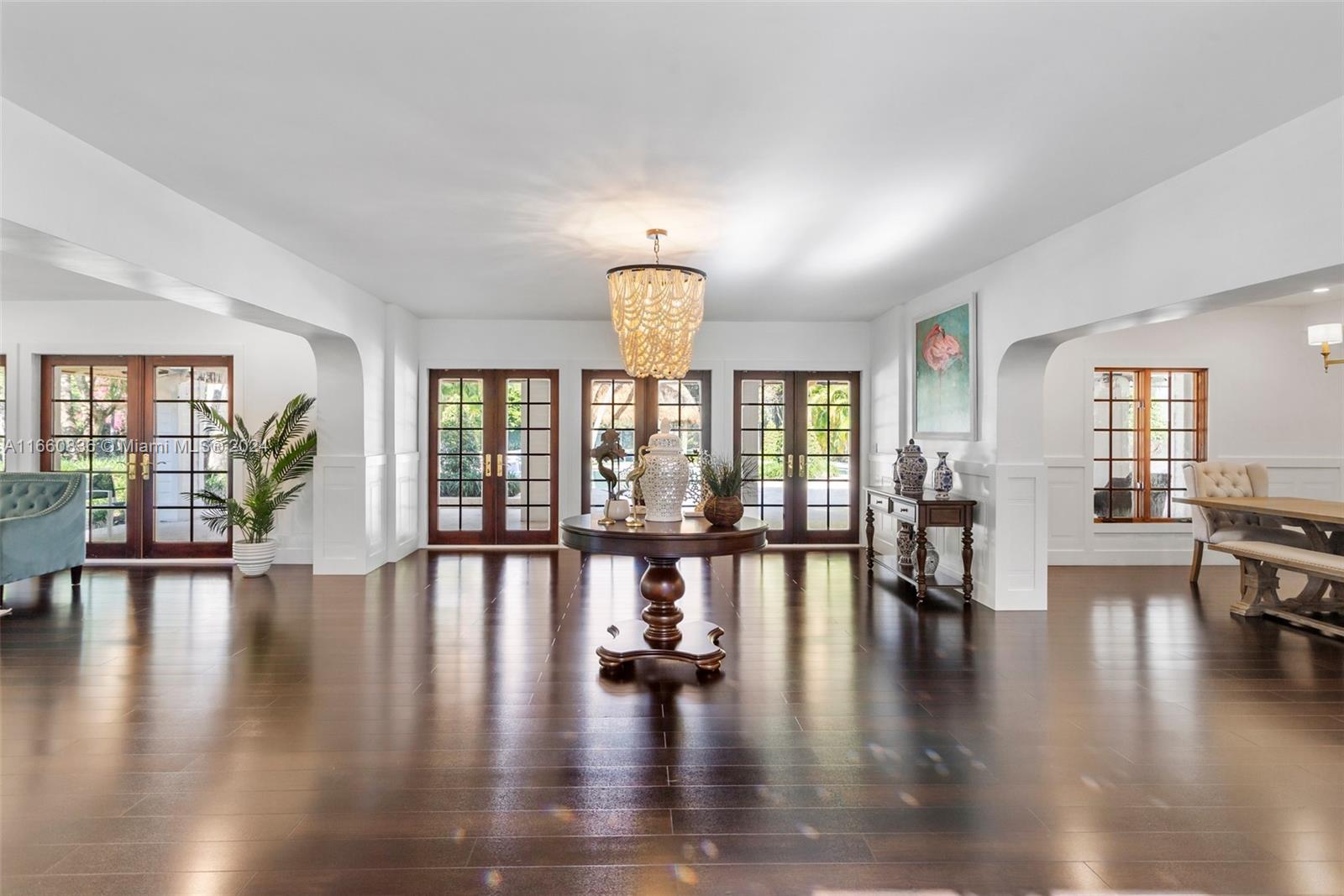 SUNNY SOUTH ACRES - Residential