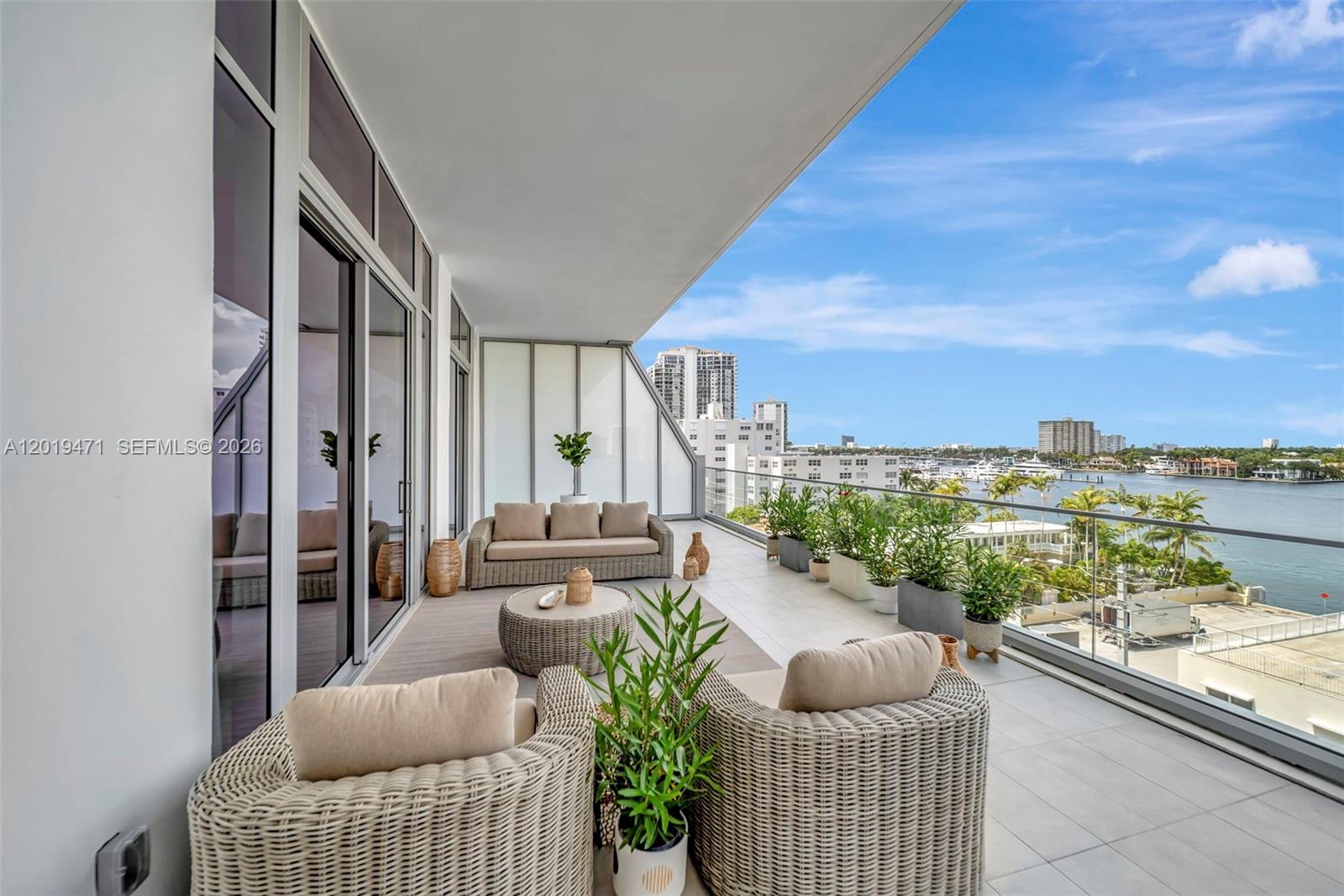 Selene OceanFront Res - Residential