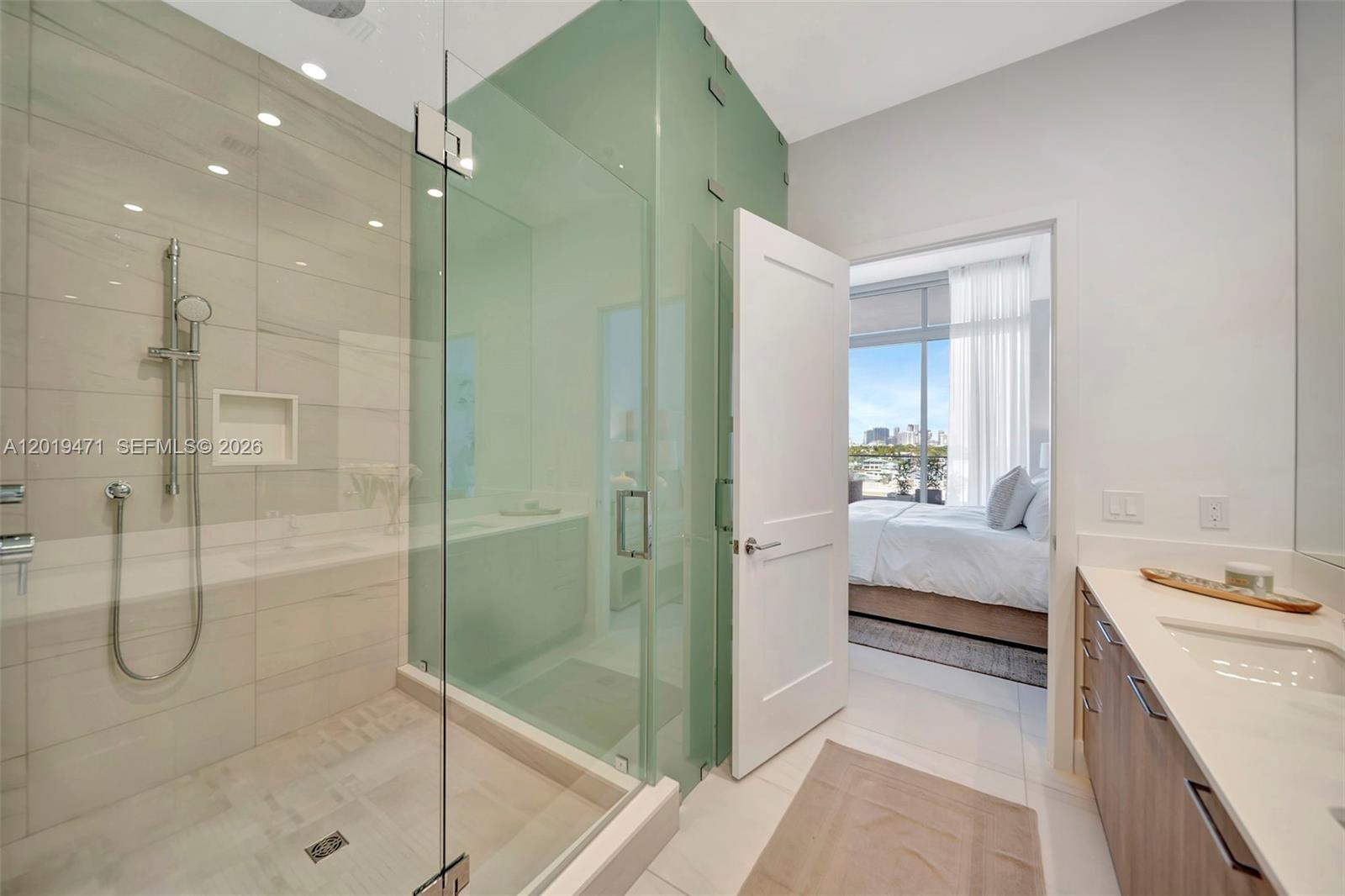 Selene OceanFront Res - Residential
