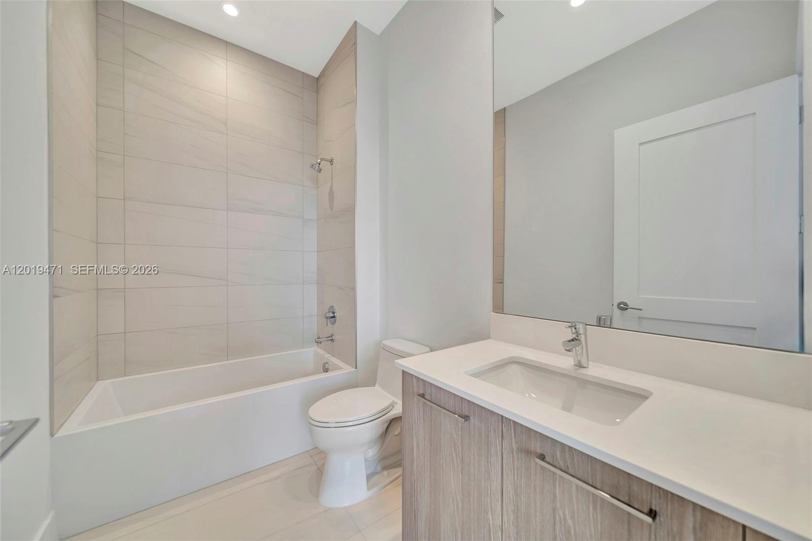 Selene OceanFront Res - Residential