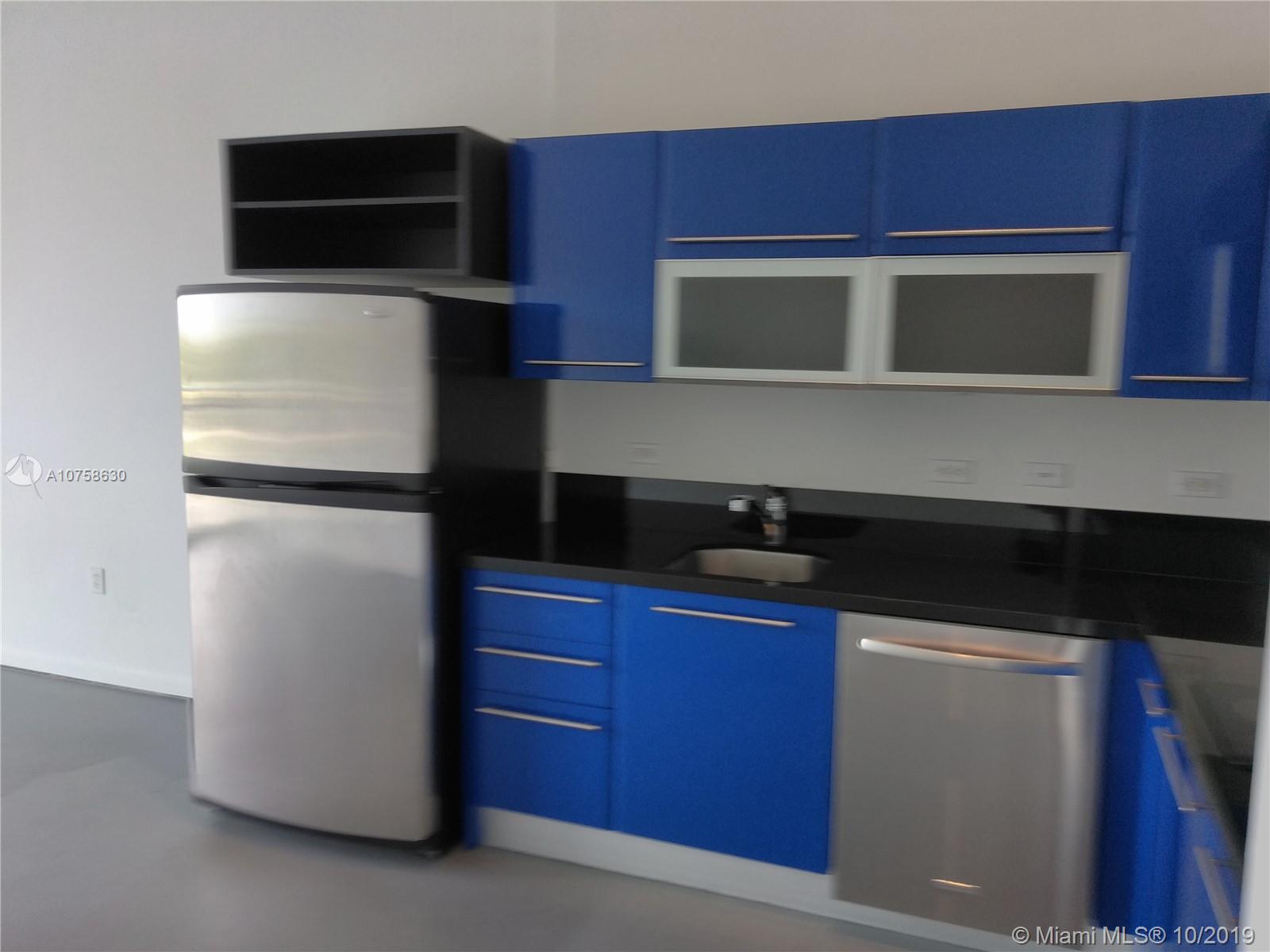 VIZCAYNE  SOUTH COND - Residential Lease