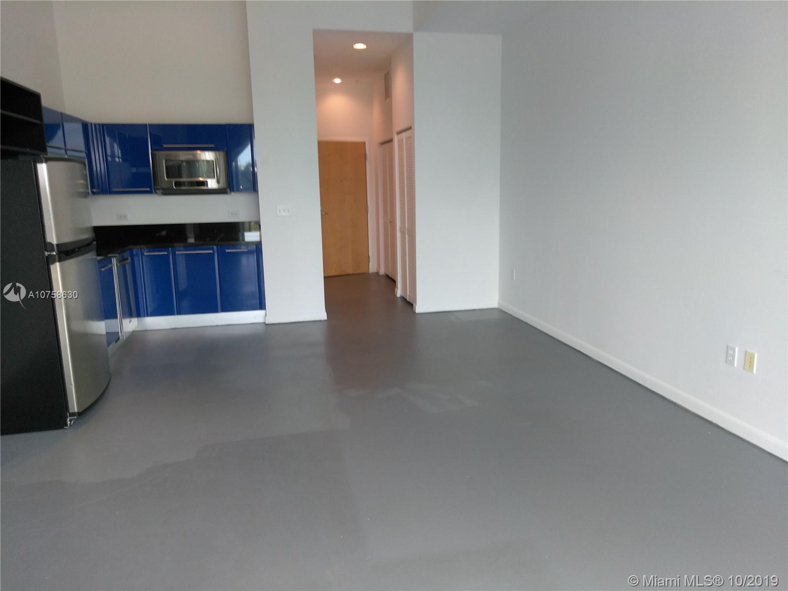 VIZCAYNE  SOUTH COND - Residential Lease