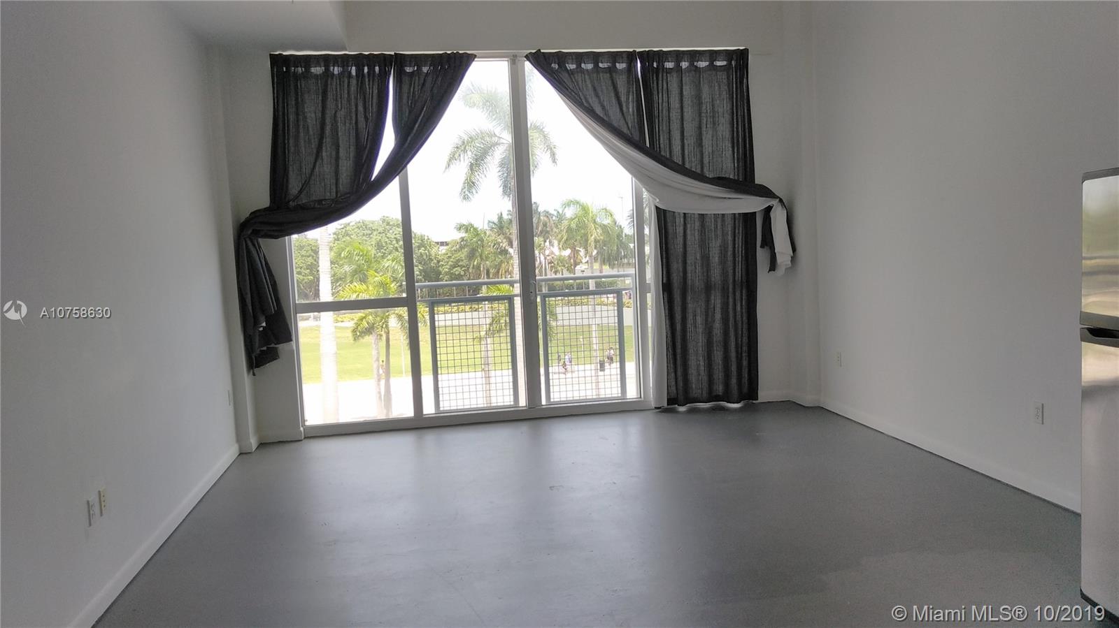 VIZCAYNE  SOUTH COND - Residential Lease