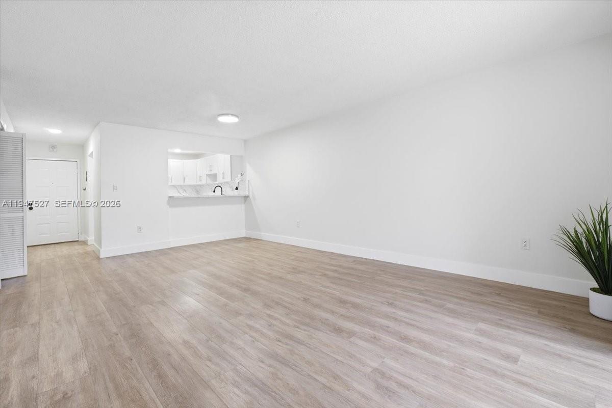 CORAL GATE EAST CONDO - Residential