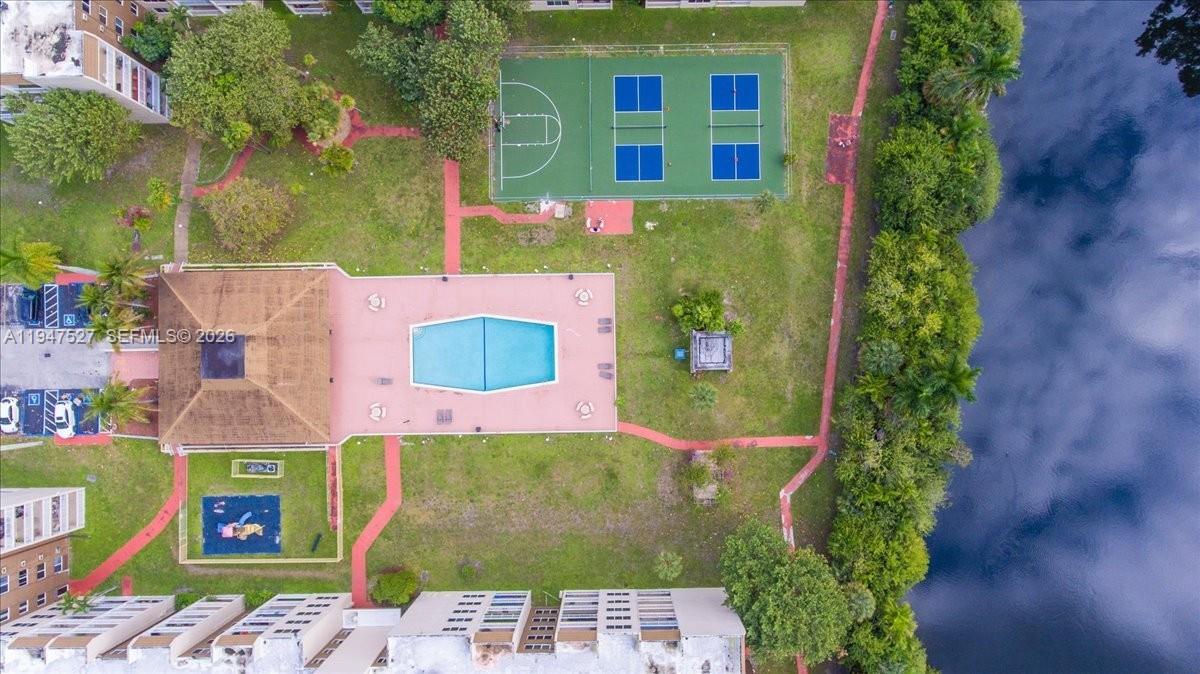 CORAL GATE EAST CONDO - Residential