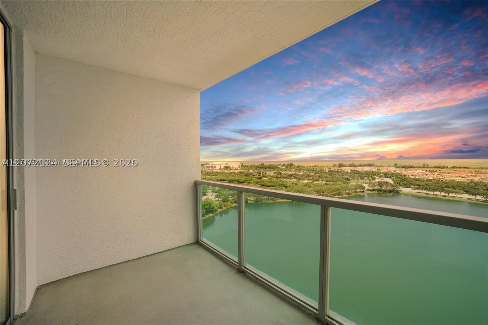 2681 N Flamingo Rd 1906S