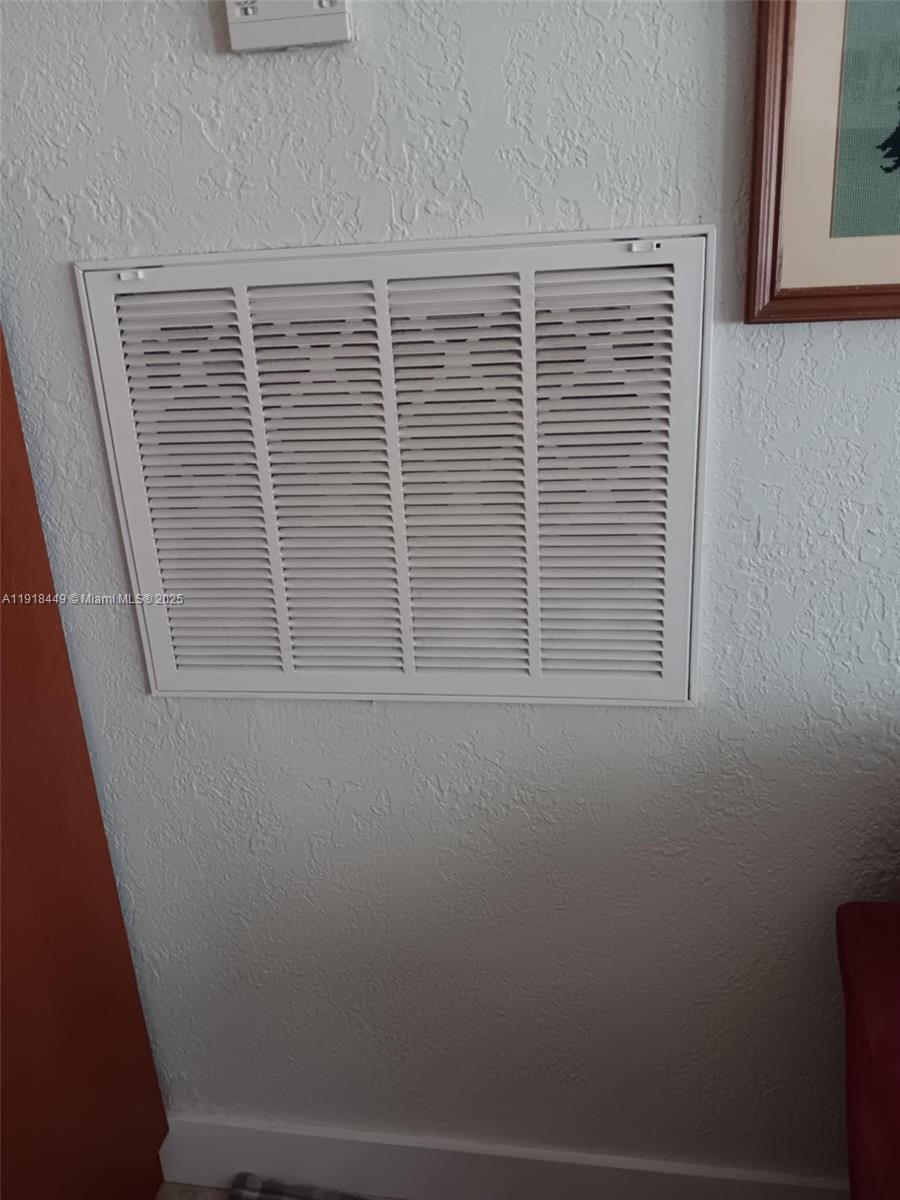 TAMARAC LAKES SOUTH - Residential