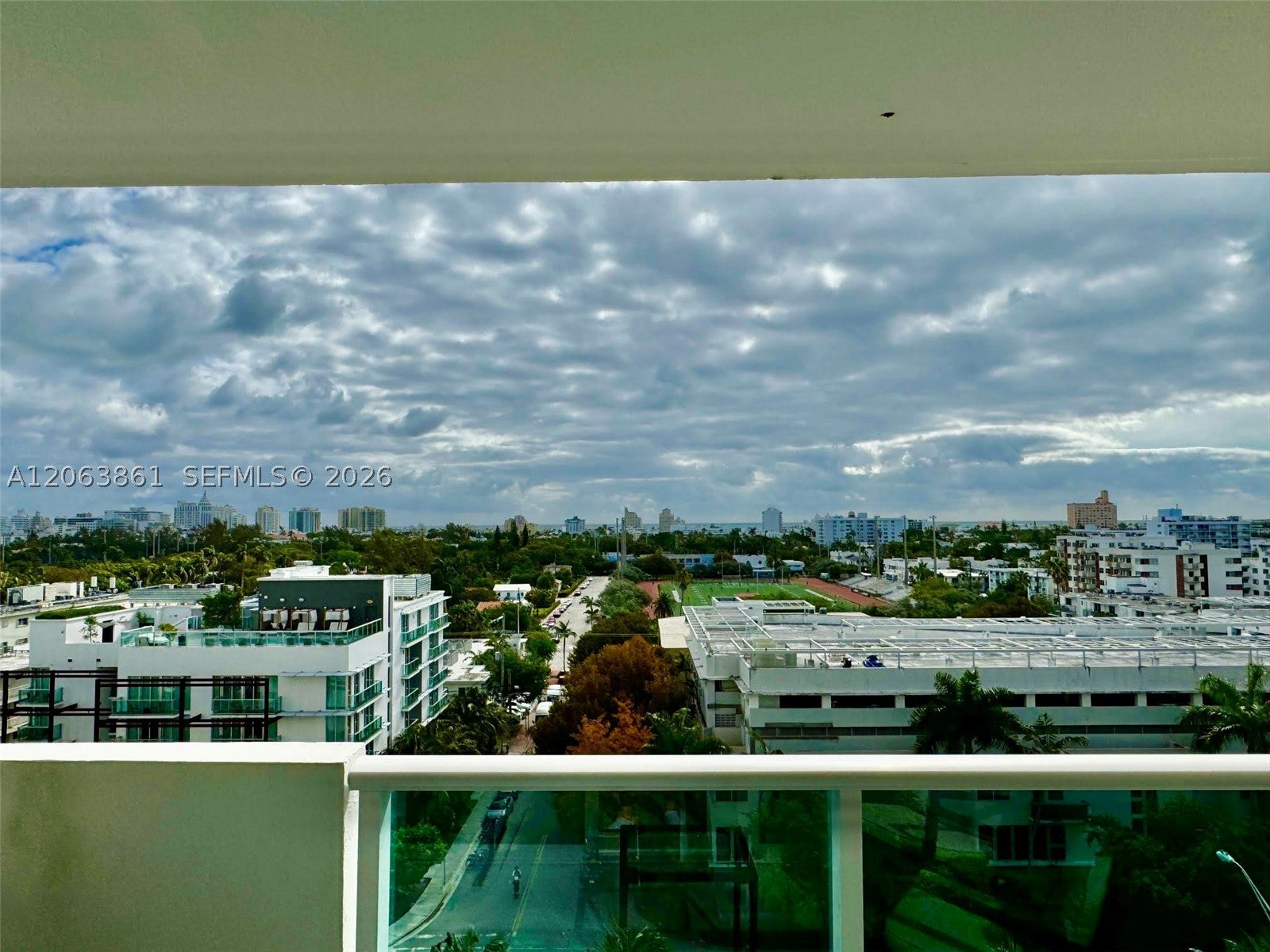 1200 West Ave 908
