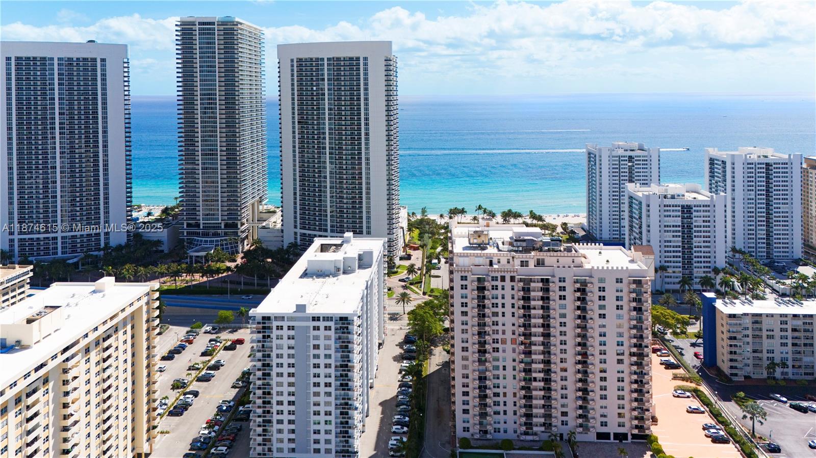 PLAZA TOWERS SOUTH CONDO - Residential