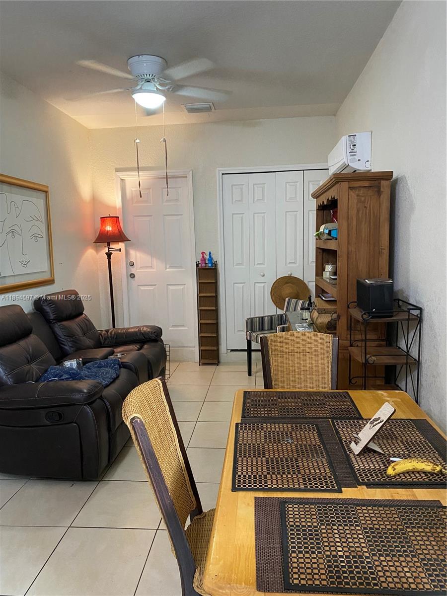 DAV-MER ESTATES - Residential Lease