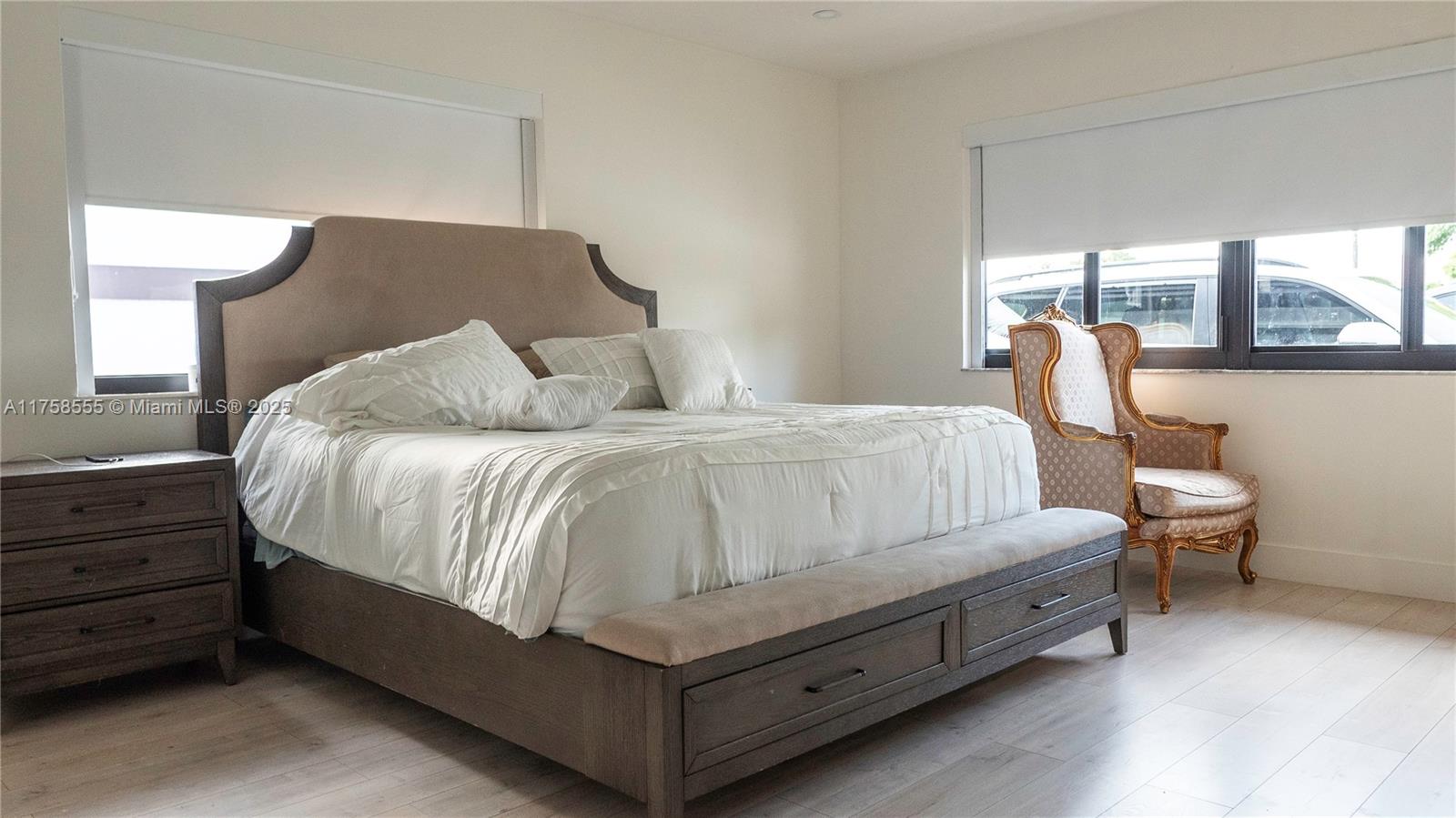 HEATHWOOD GROVES .905 AC - Residential