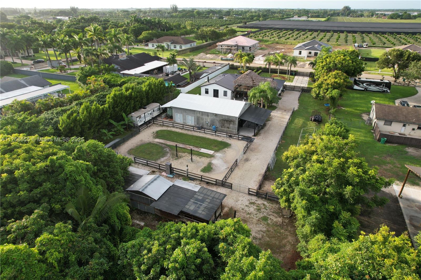 HEATHWOOD GROVES .905 AC - Residential