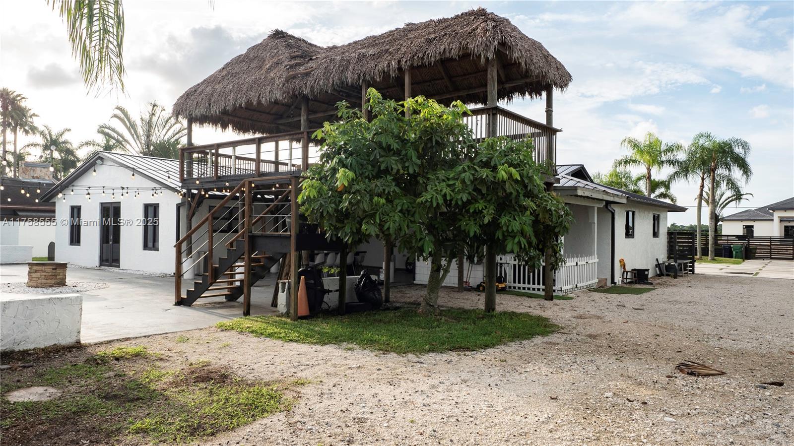 HEATHWOOD GROVES .905 AC - Residential