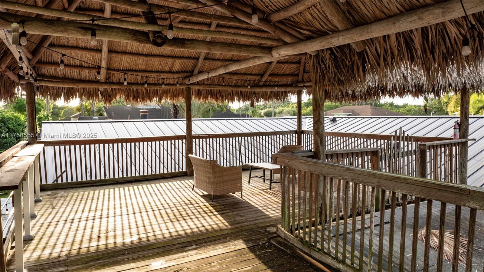 HEATHWOOD GROVES .905 AC - Residential