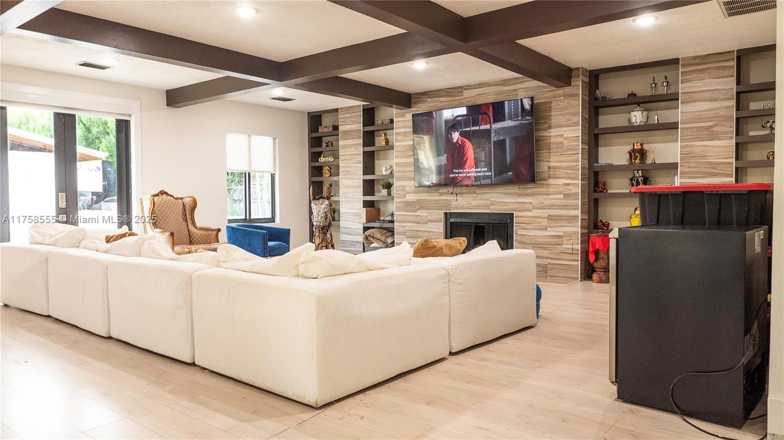 HEATHWOOD GROVES .905 AC - Residential