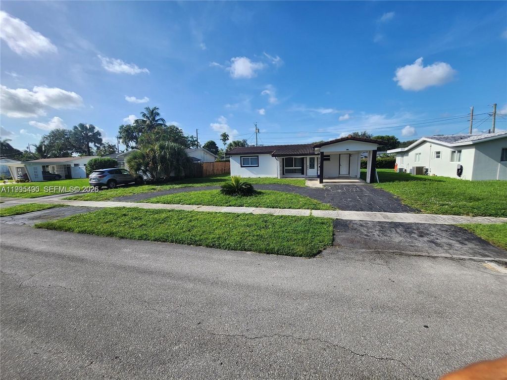 Photo of 3346 Coolidge St, Hollywood, FL 33021 (MLS # A11995490)