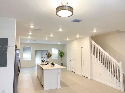 1137 SE 2nd Ter Florida City FL 33034