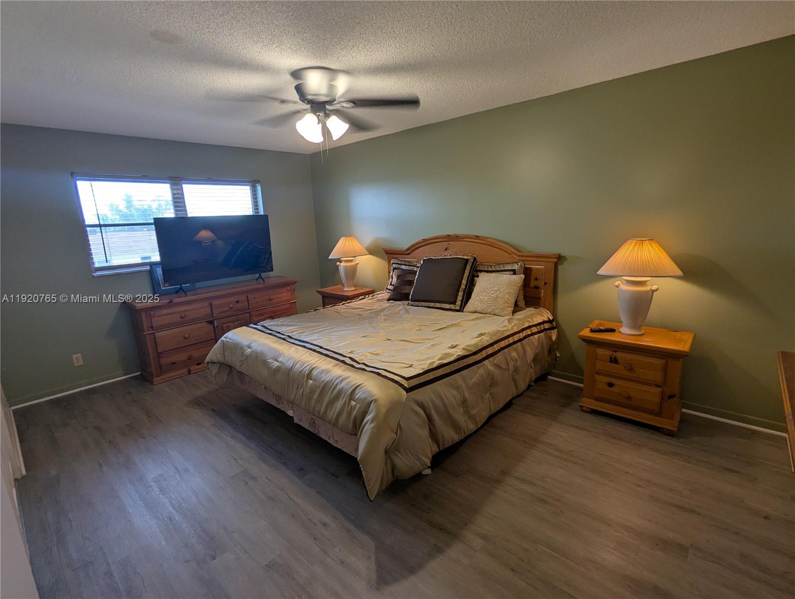 MAJESTIC GARDENS CONDOMIN - Residential Lease