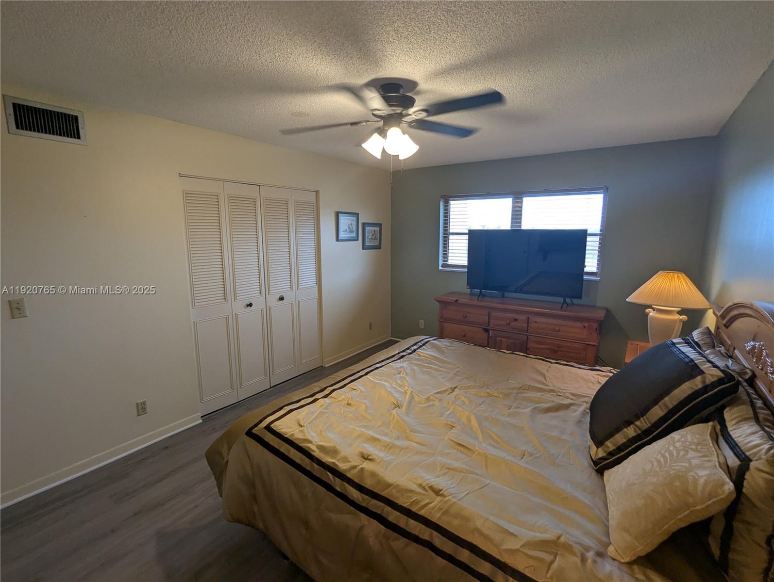 MAJESTIC GARDENS CONDOMIN - Residential Lease