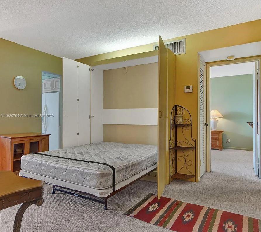 MAJESTIC GARDENS CONDOMIN - Residential Lease