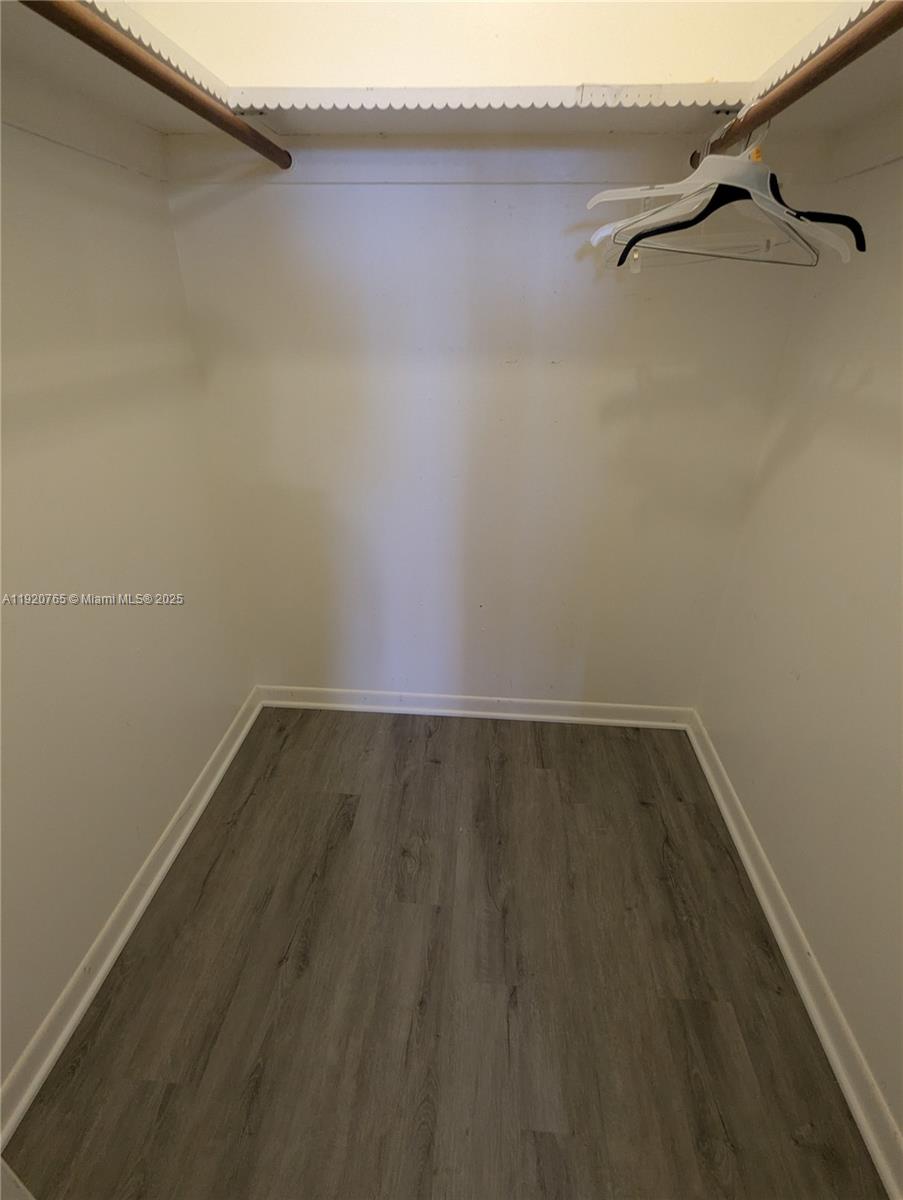 MAJESTIC GARDENS CONDOMIN - Residential Lease