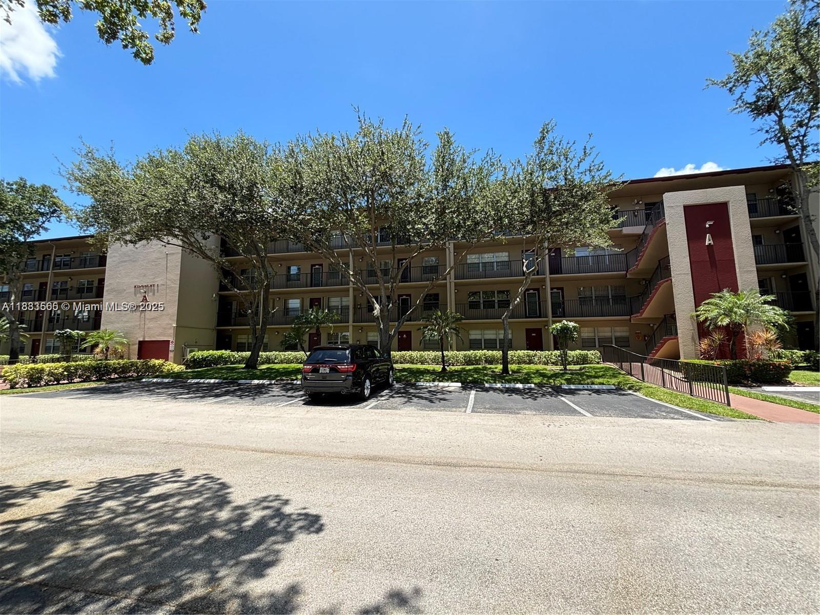 KINGSLEY AT CENTURY VILLA - Residential Lease