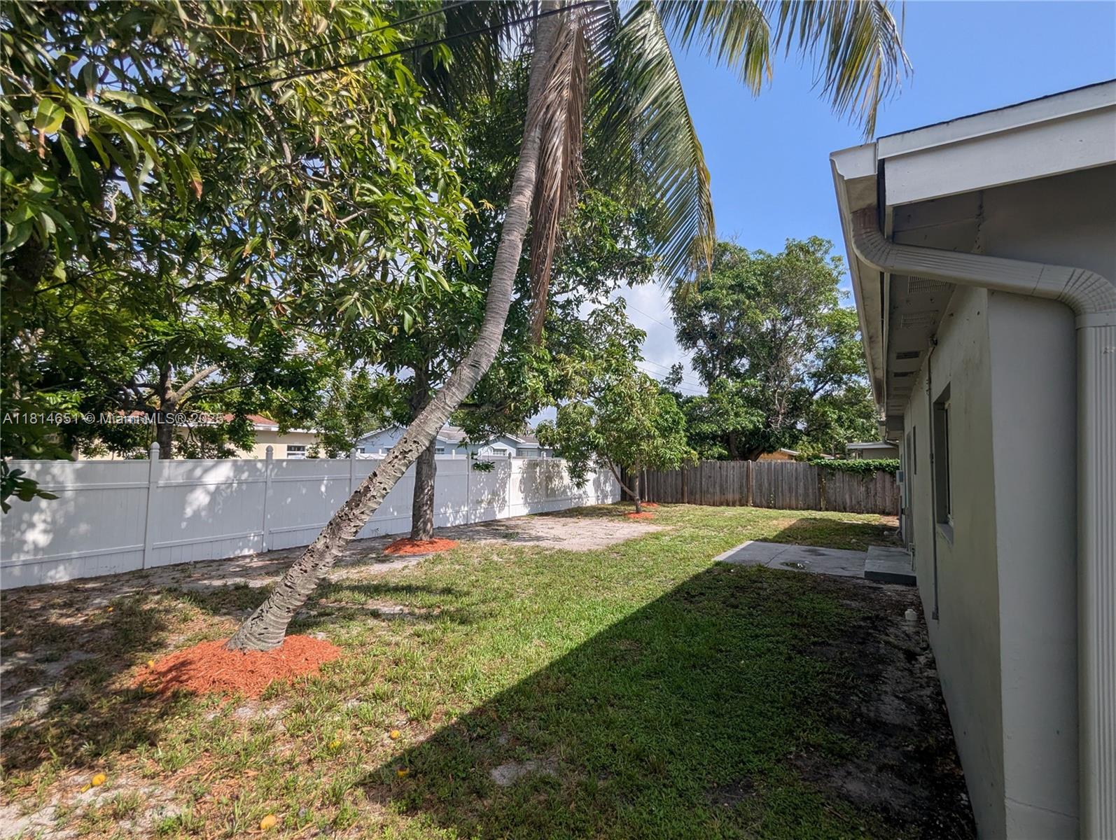 KENDALL GREEN SEC - Residential
