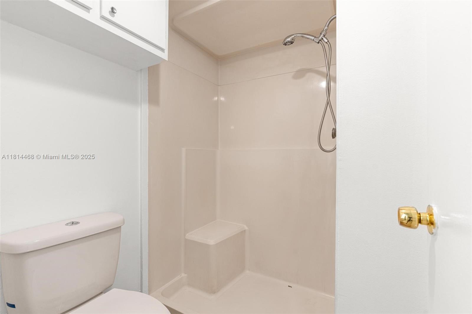 MIAMI LAKES CYPRESS VILLA - Residential Lease