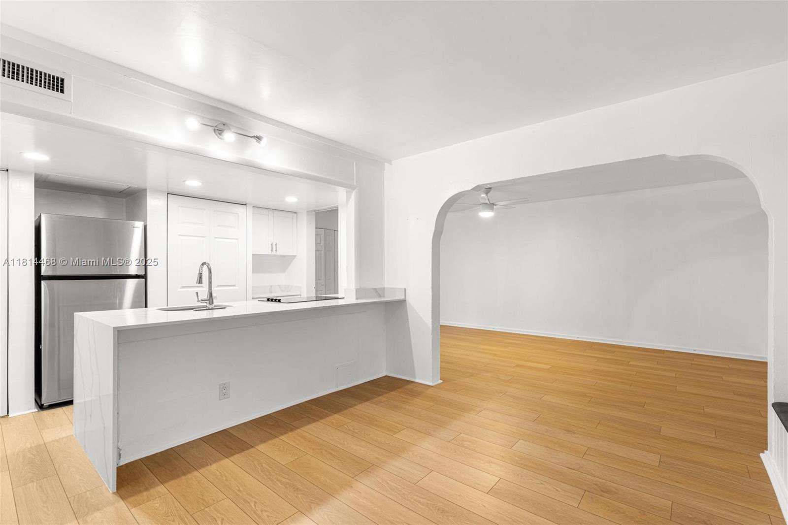 MIAMI LAKES CYPRESS VILLA - Residential Lease