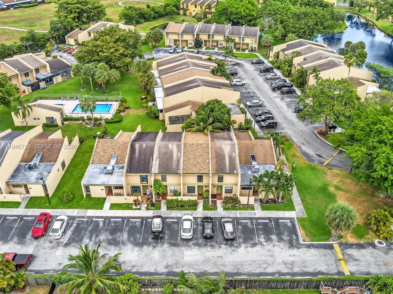 WESTVIEW CONDOMINIUM NO F - Residential