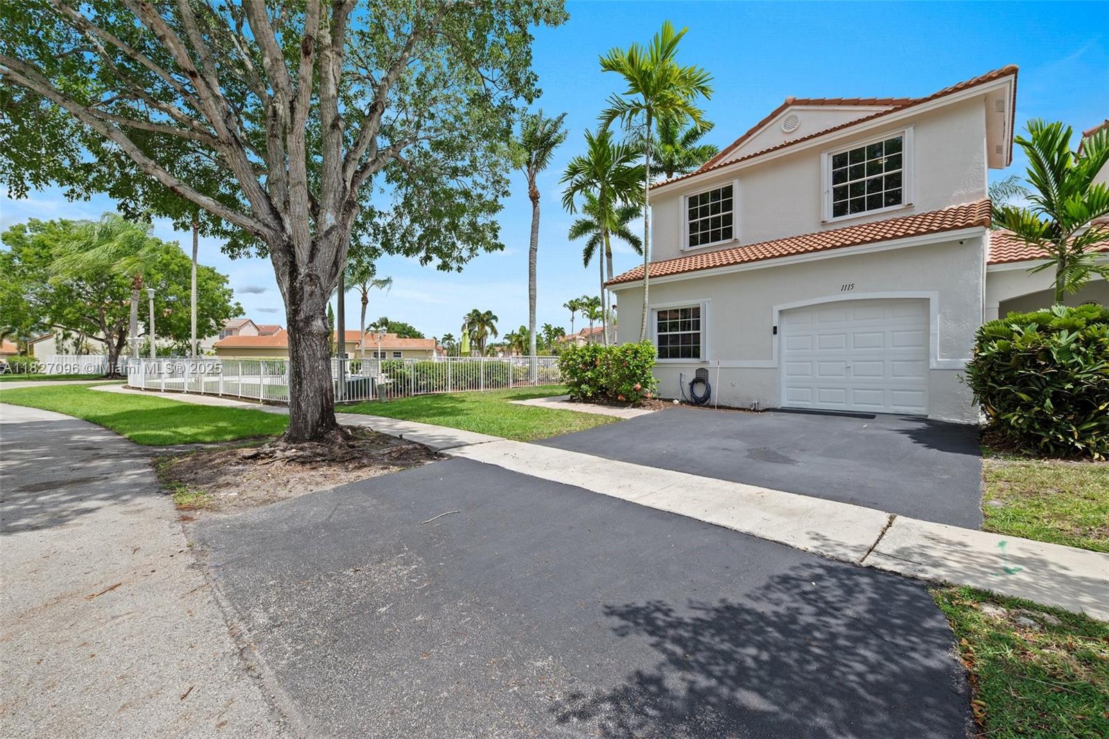 1115 SW 180th Ter