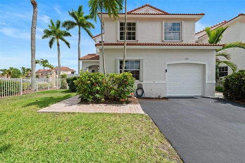 Photo of 1115 SW 180th Ter, Pembroke Pines, FL 33029 (MLS # A11827096)