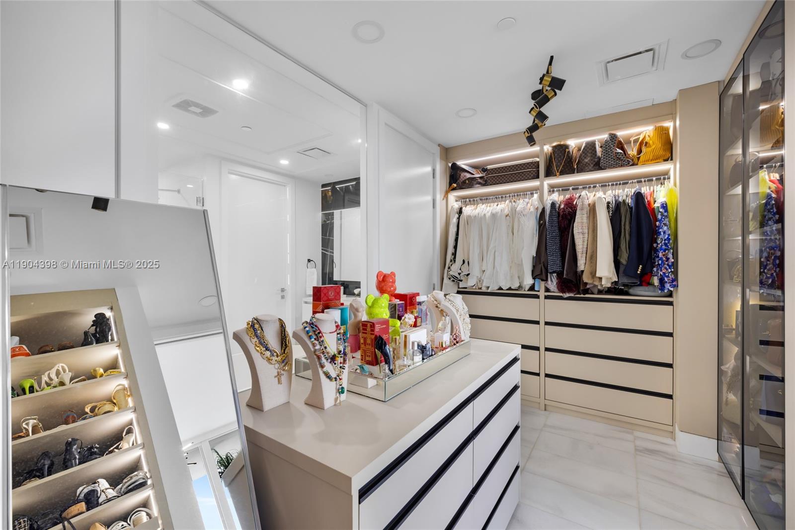 Missoni Baia - Residential Lease