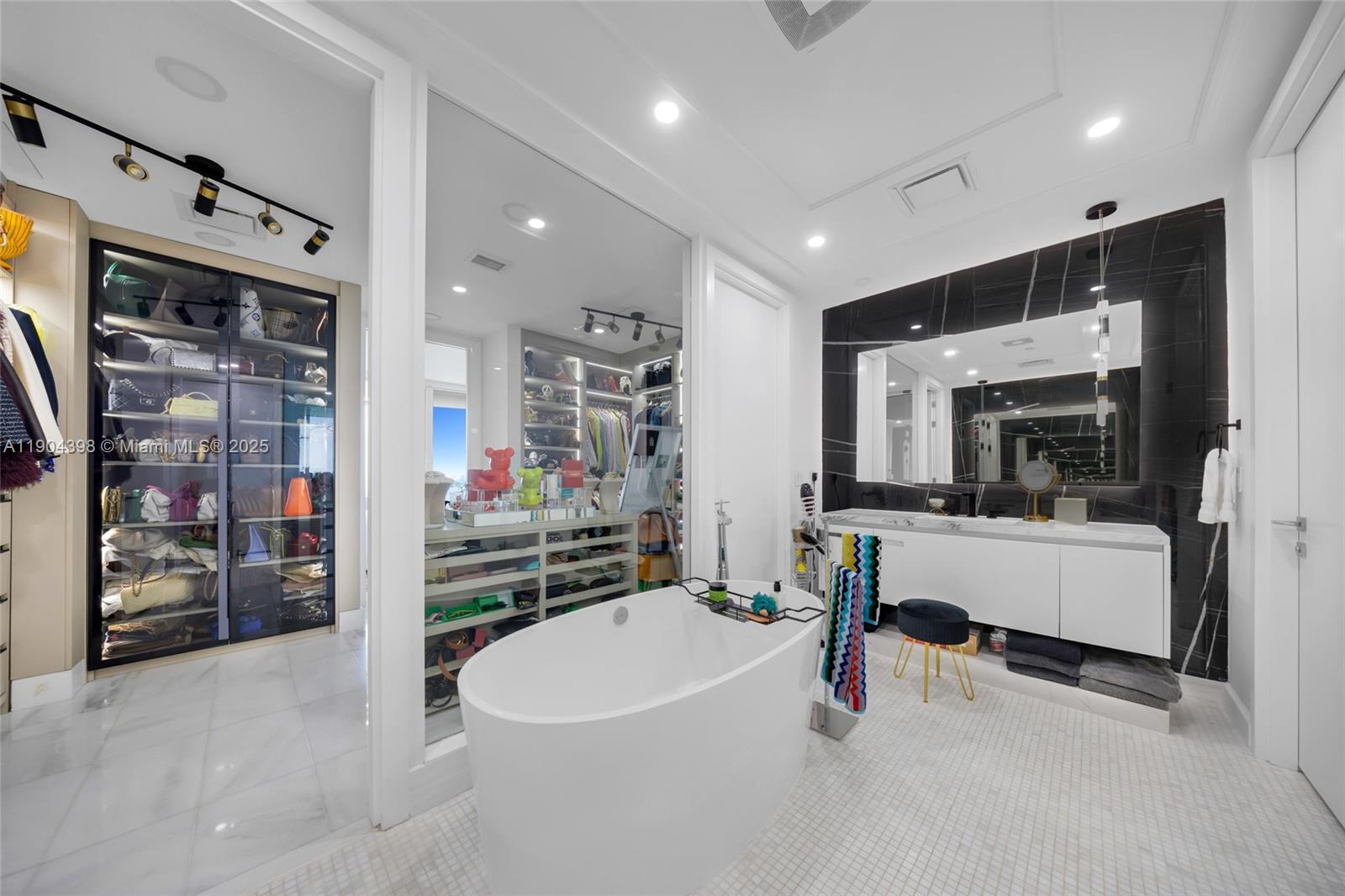 Missoni Baia - Residential Lease