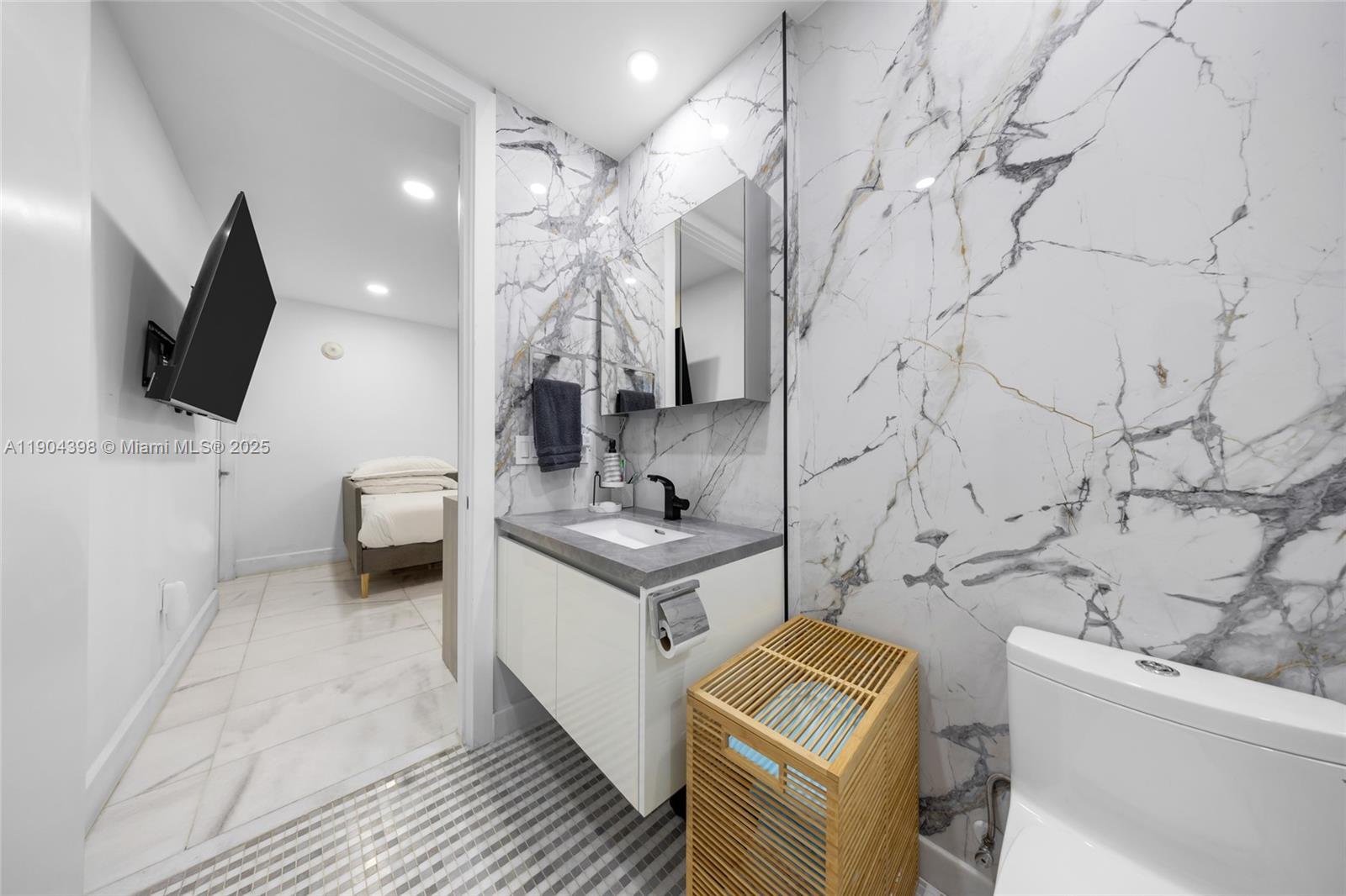 Missoni Baia - Residential Lease