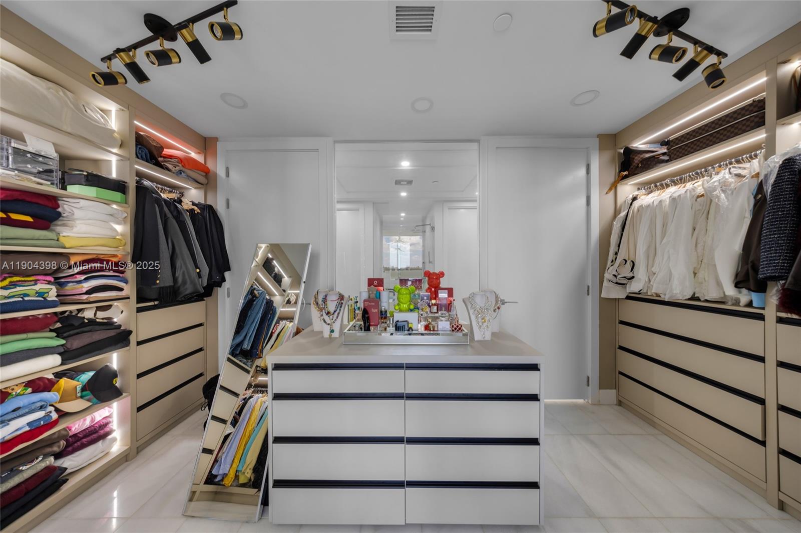 Missoni Baia - Residential Lease