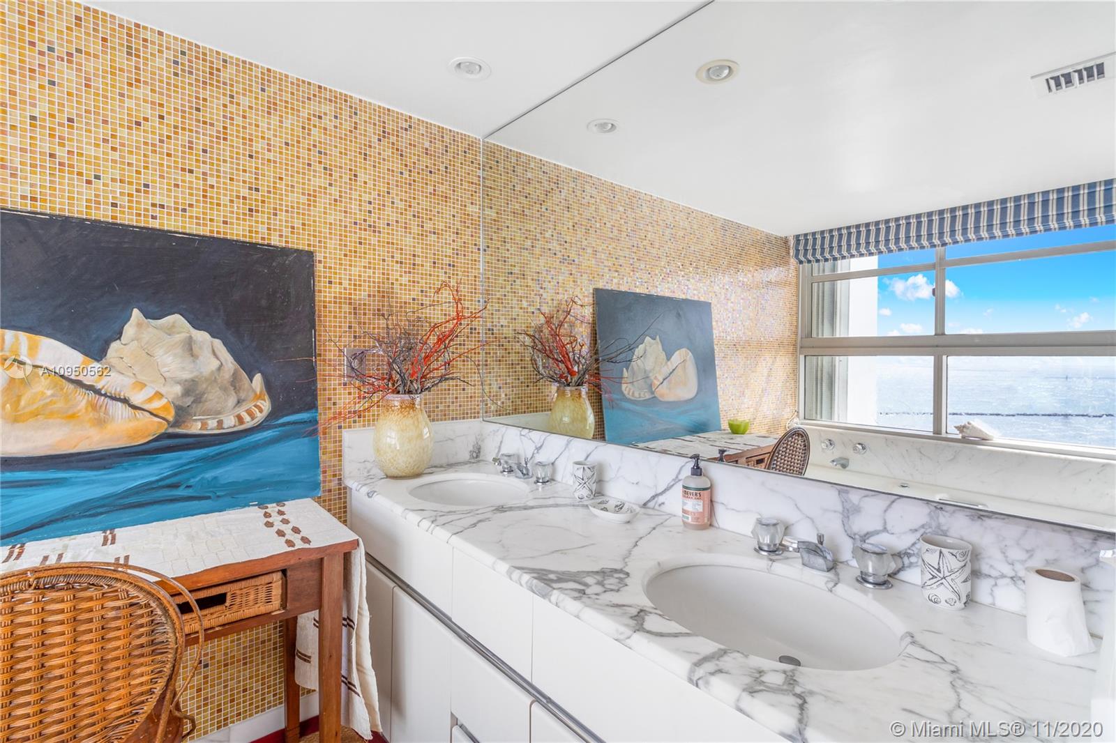 SOUTH POINTE TOWERS CONDO - Residential