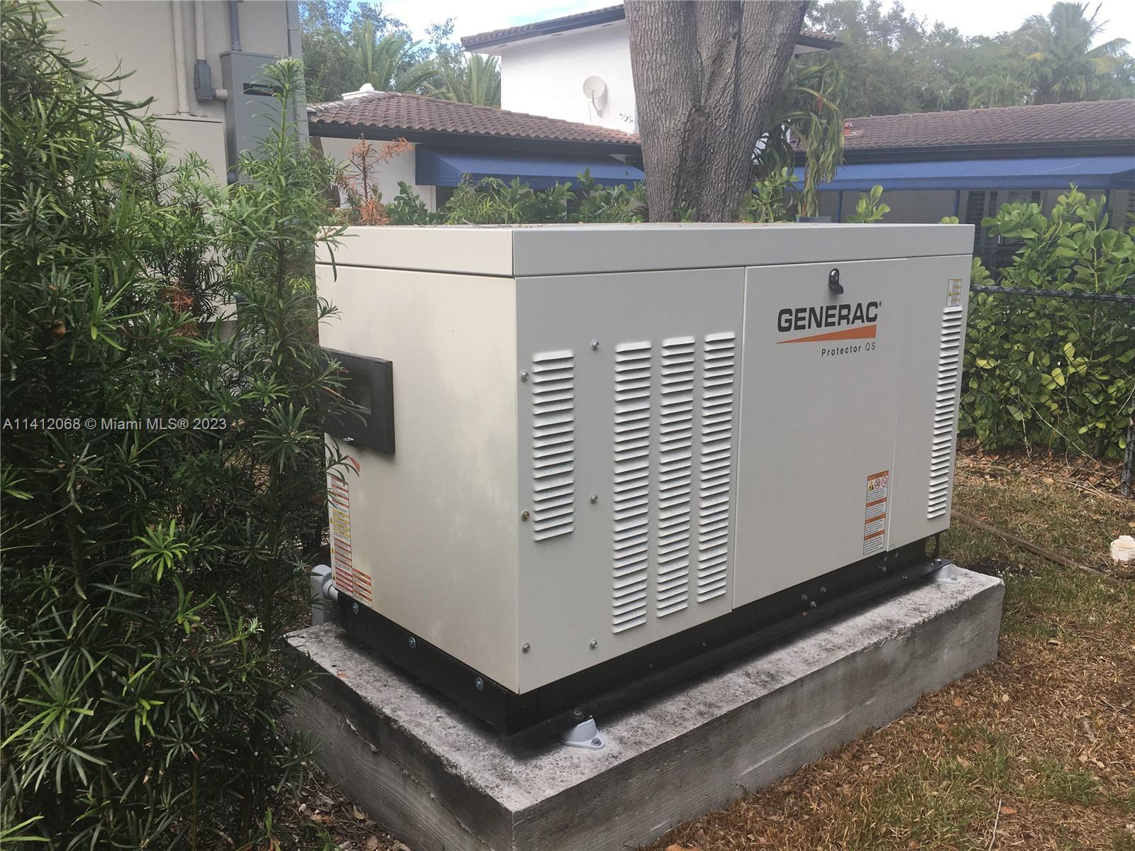 UNIVERSITY ESTATES - Residential