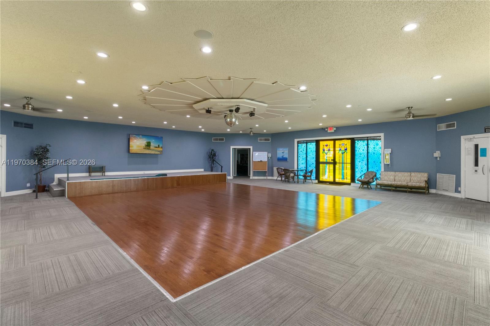 KAHLUA GARDENS CONDO - Residential