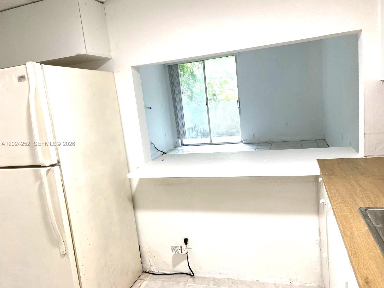 10000 NW 80 Ct 2225