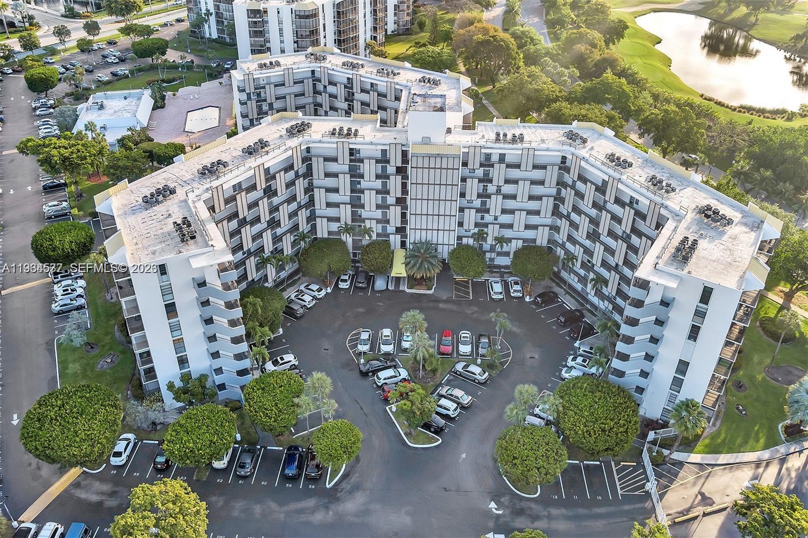 BISCAYA III CONDO - Residential