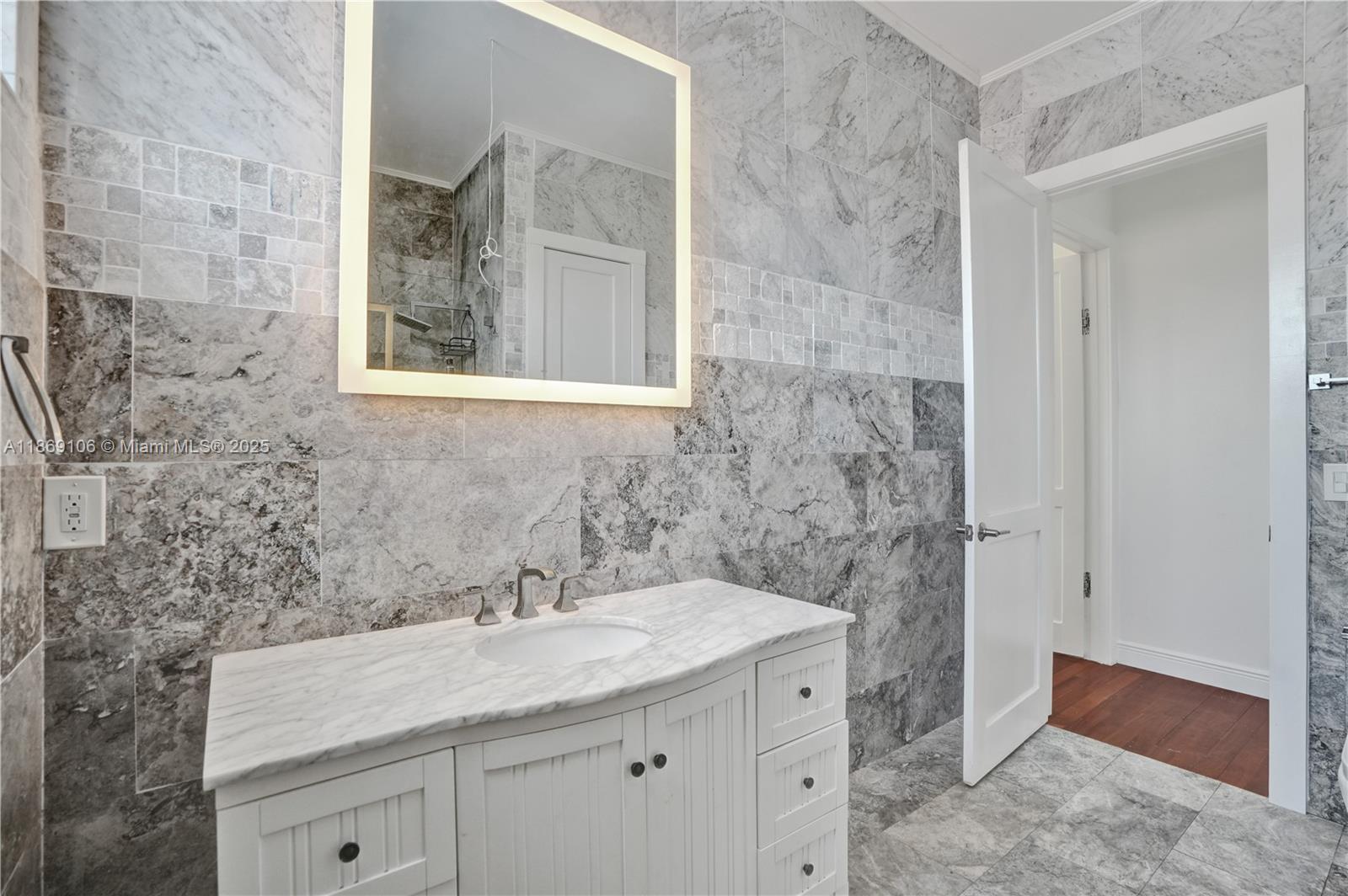 Sequoia Estates - Residential