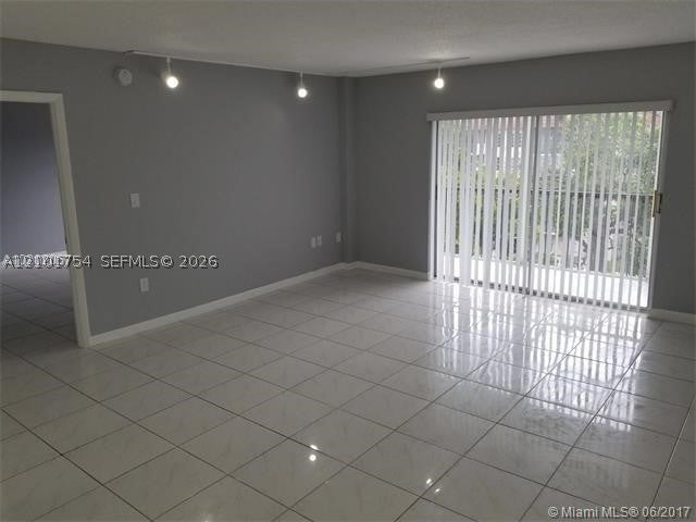 4160 Inverrary Dr 505