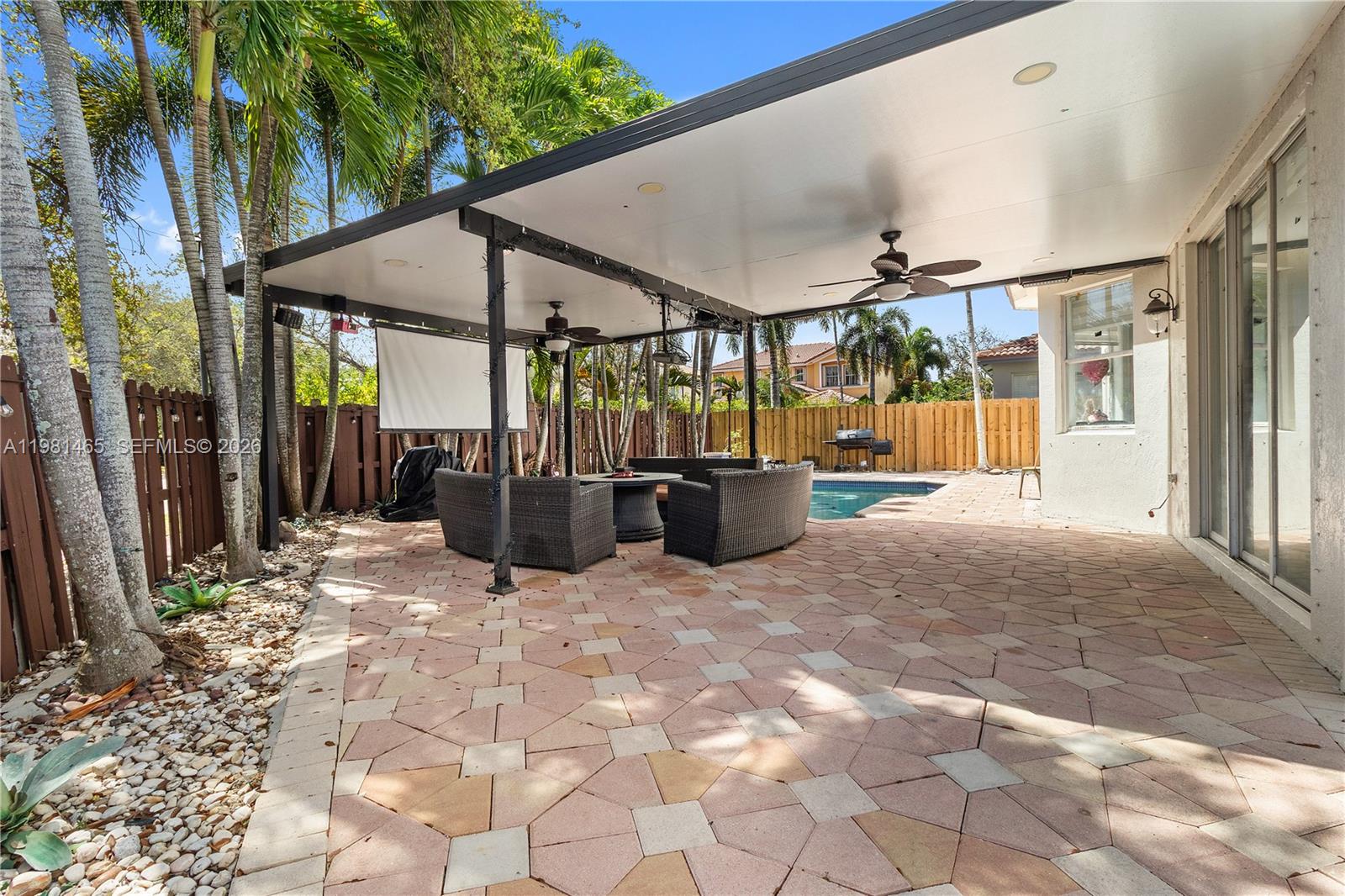 VILLAS DEL CAMPO SUB - Residential