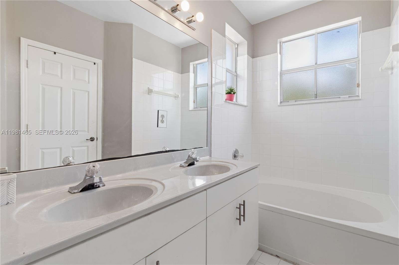 VILLAS DEL CAMPO SUB - Residential