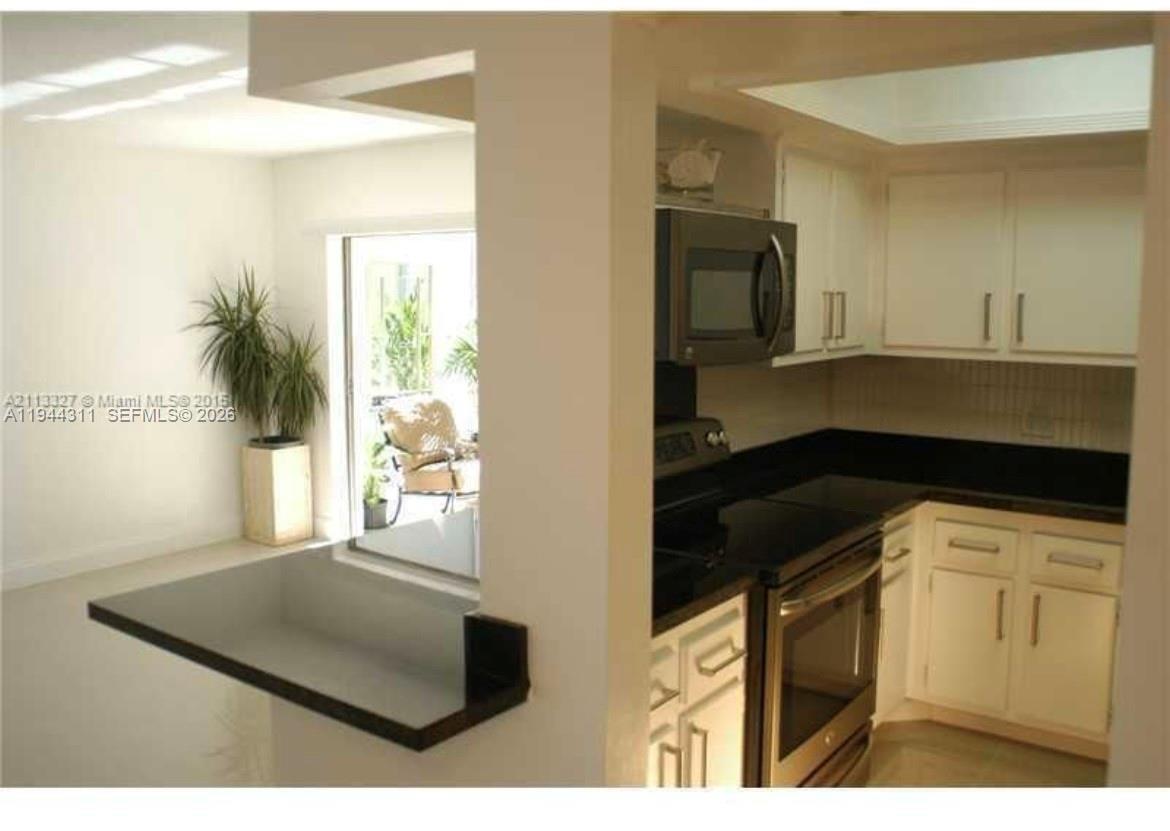 2451 SW 82nd Ave 106