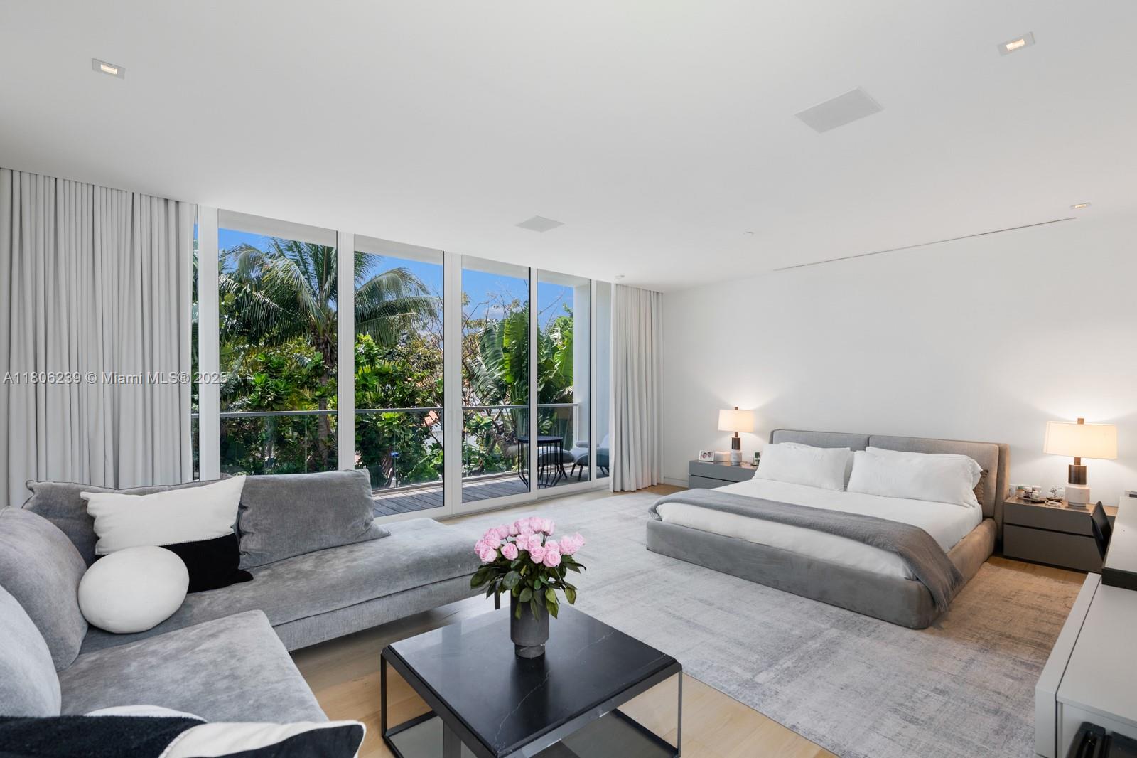 4701 NORTH MERIDIAN CONDO - Residential