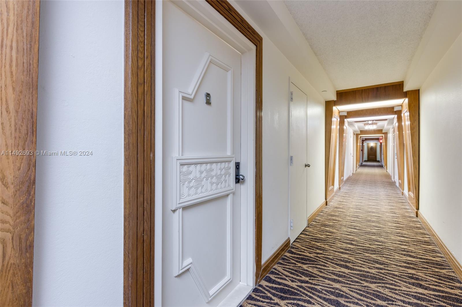 THE CLIPPER AT BISC COVE - Residential