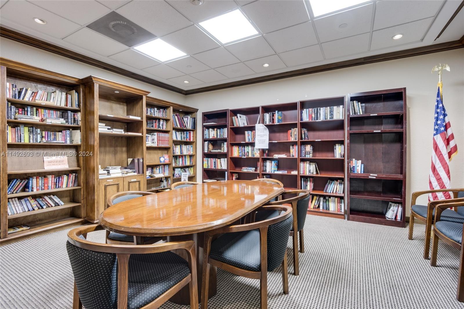 THE CLIPPER AT BISC COVE - Residential