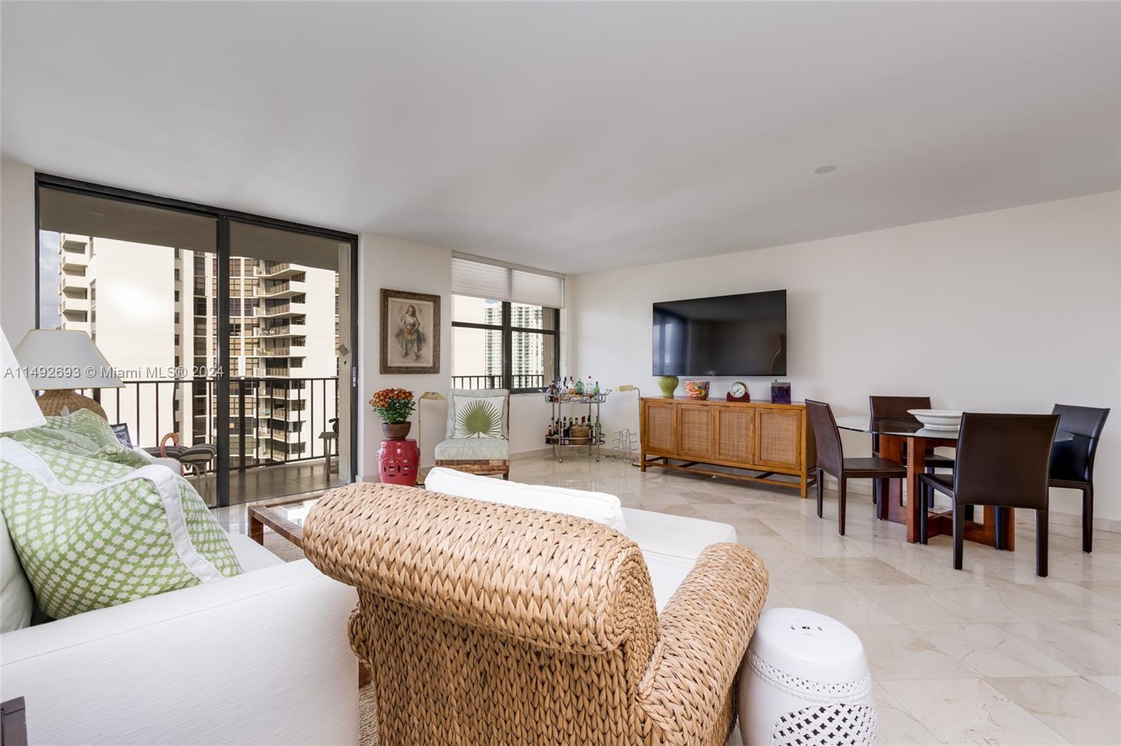 THE CLIPPER AT BISC COVE - Residential